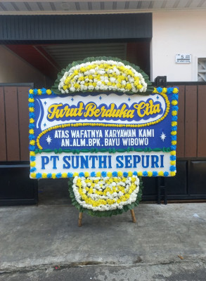Papan Bunga Duka di Tanjung Senang